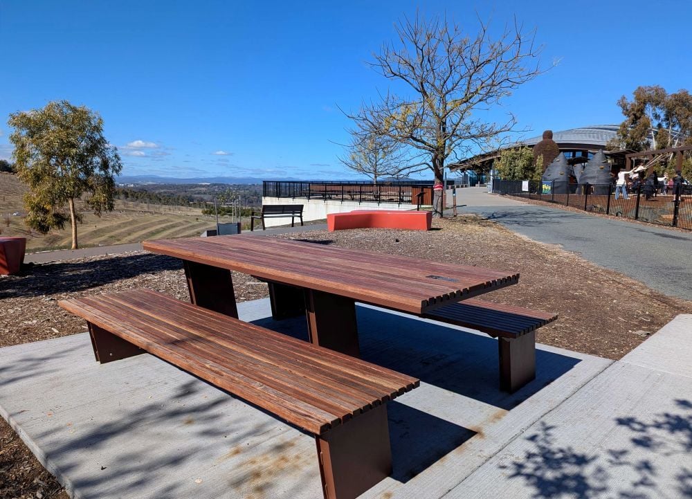 PoD Picnic Setting